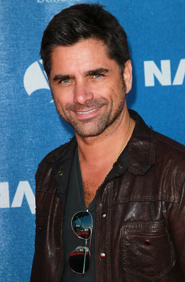 Ad: John Stamos.jpg
Gösterim: 696
Boyut: 49.8 KB