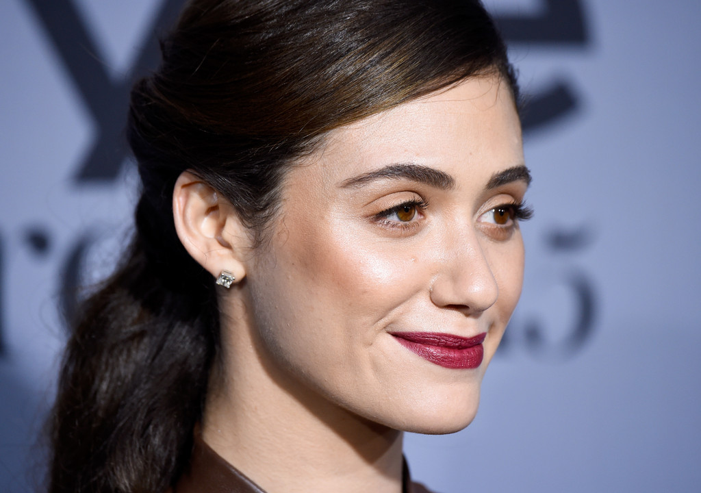 Ad:  Emmy+Rossum+InStyle+Awards+2015+Arrivals+i8u4bAwzRCZx.jpg
Gsterim: 268
Boyut:  142.1 KB