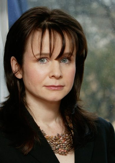 Ad:  Emily Watson.jpg
Gsterim: 605
Boyut:  84.1 KB