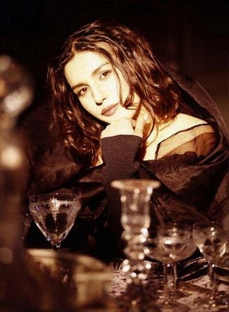 Ad:  Nathalie Cardone.jpg
Gsterim: 978
Boyut:  53.6 KB