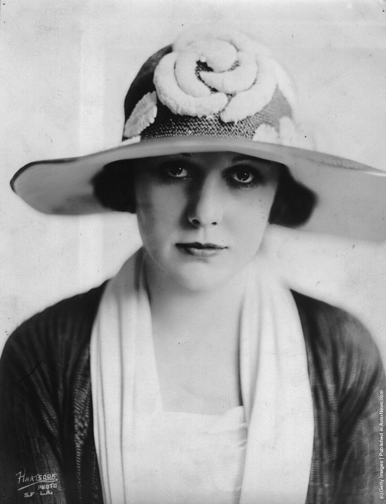 Ad: Edna Purviance.jpg
Gösterim: 447
Boyut: 119.3 KB