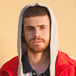 Ad:  Gaston Soffritti.jpg
Gsterim: 736
Boyut:  15.3 KB