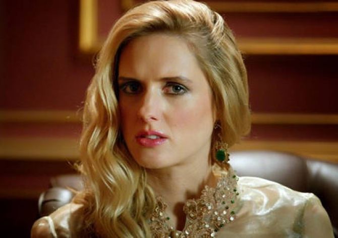 Ad:  Wilma Elles.jpg
Gsterim: 995
Boyut:  37.9 KB