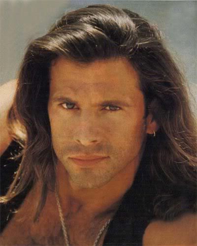 Ad:  Lorenzo Lamas.jpg
Gsterim: 954
Boyut:  26.2 KB