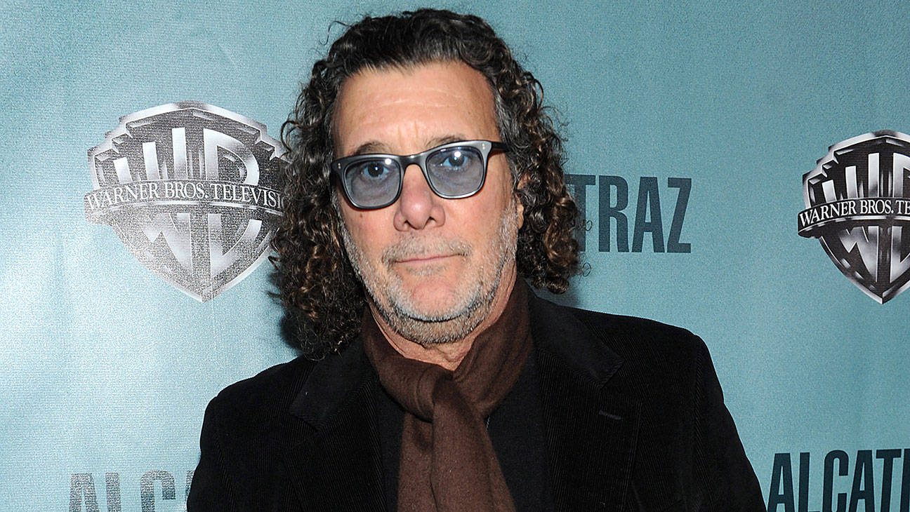 Ad:  Jack Bender.jpg
G�sterim: 218
Boyut:  280.0 KB