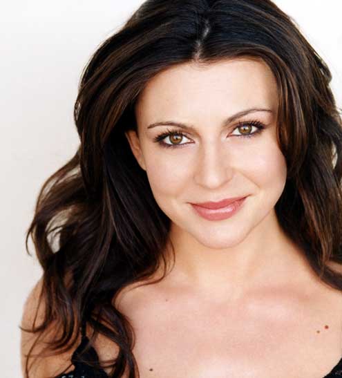 Ad: Cerina Vincent.jpg
Gösterim: 249
Boyut: 22.6 KB