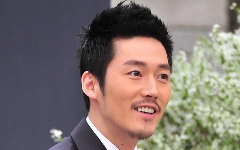 Ad: Jang Hyuk.jpg
Gösterim: 621
Boyut: 16.2 KB