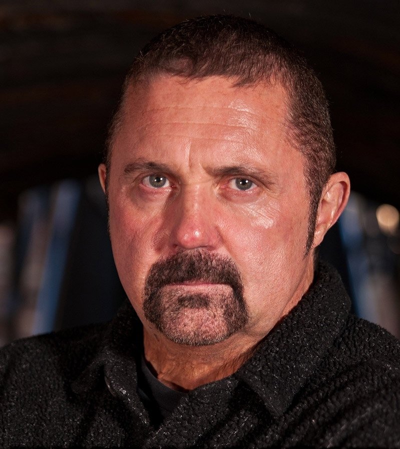 Ad:  Kane Hodder.jpg
G�sterim: 645
Boyut:  125.6 KB