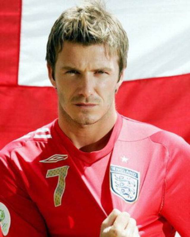 Ad: David Beckham.jpg
Gösterim: 2626
Boyut: 46.2 KB