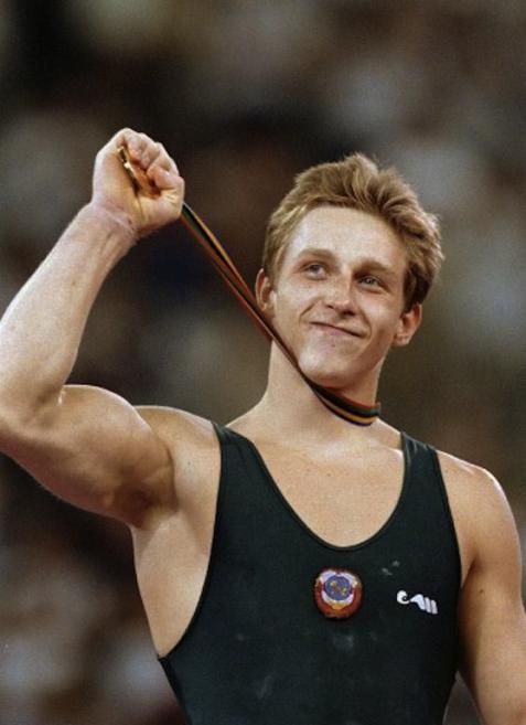 Ad: Vitaly Scherbo.jpg
Gösterim: 391
Boyut: 33.1 KB