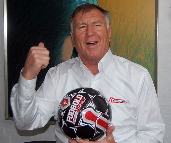 Ad: Sepp Piontek.jpg
Gösterim: 655
Boyut: 52.5 KB