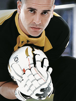 Ad: Marcos Roberto Silveira Reis.jpg
Gösterim: 343
Boyut: 36.0 KB