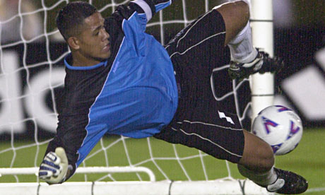 Ad:  Nicky Salapu.jpg
G�sterim: 318
Boyut:  36.3 KB