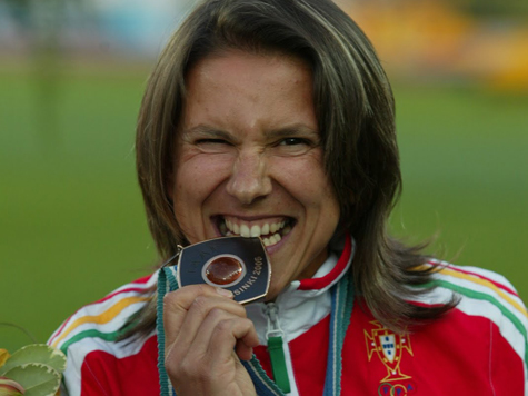 Ad:  Susana Feitor..jpg
Gsterim: 108
Boyut:  104.7 KB