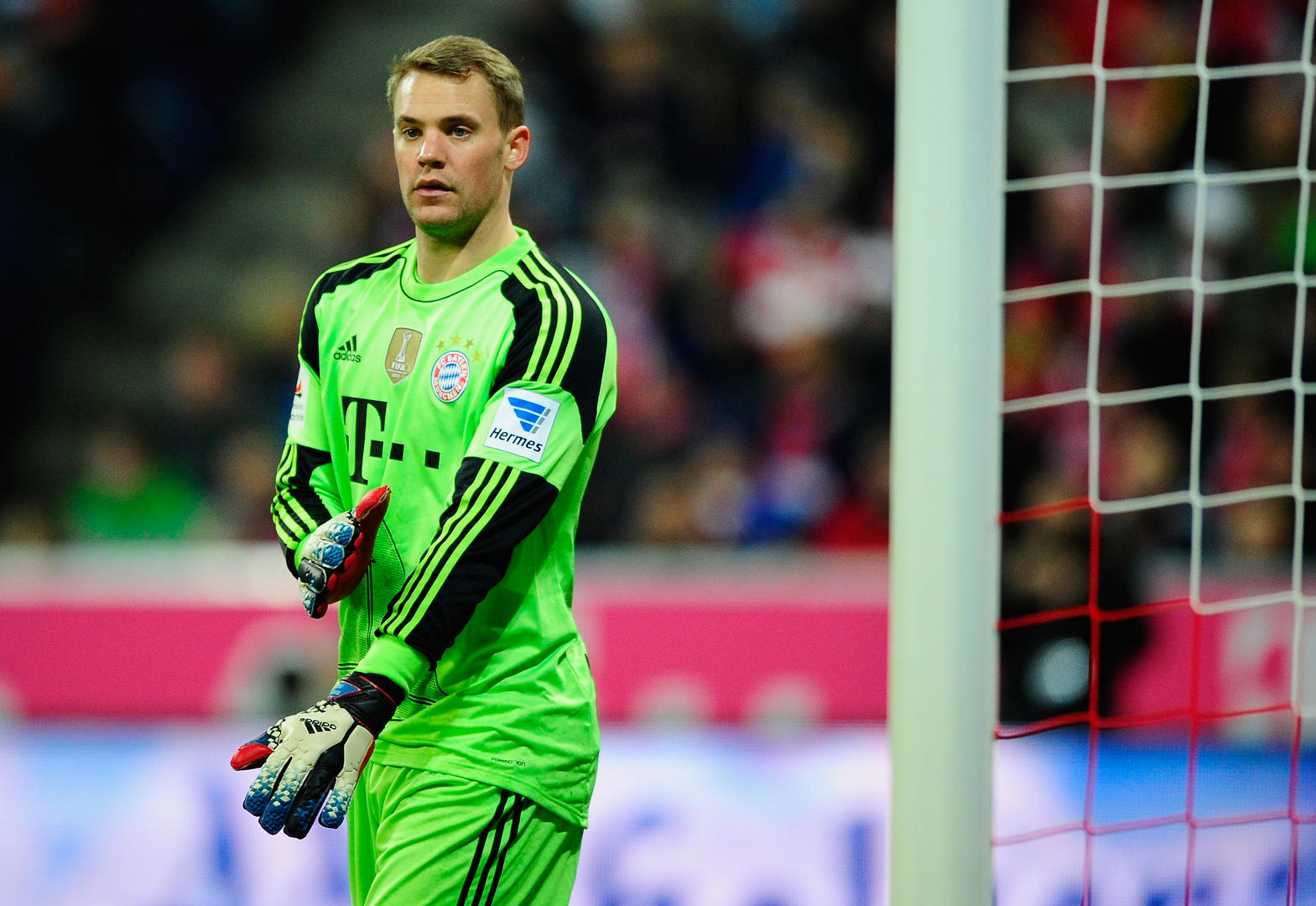Ad:  Manuel Neuer.jpg
Gsterim: 1869
Boyut:  235.7 KB
