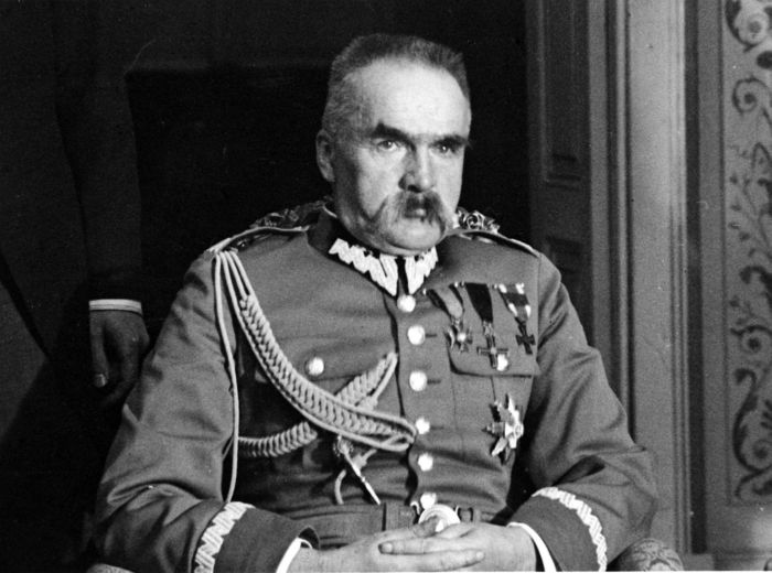 Ad: Jozef Pilsudski.jpg
Gösterim: 1589
Boyut: 58.6 KB
