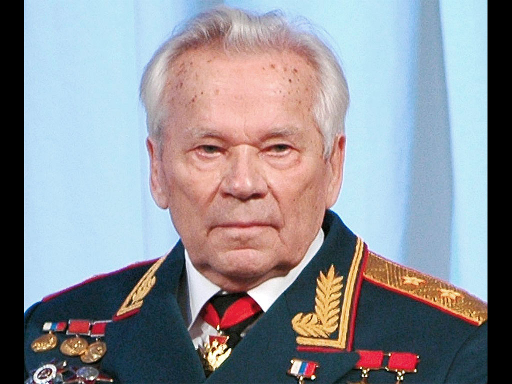 Ad: Mikhail Timofeyevich Kalashnikov.jpg
Gösterim: 2487
Boyut: 139.7 KB