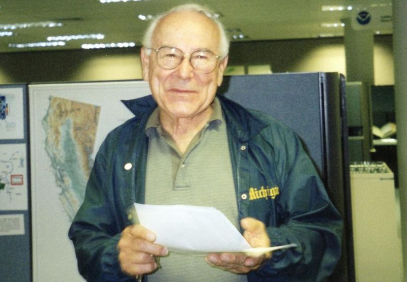 Ad: Milo Radulovich.JPG
Gösterim: 309
Boyut: 61.6 KB