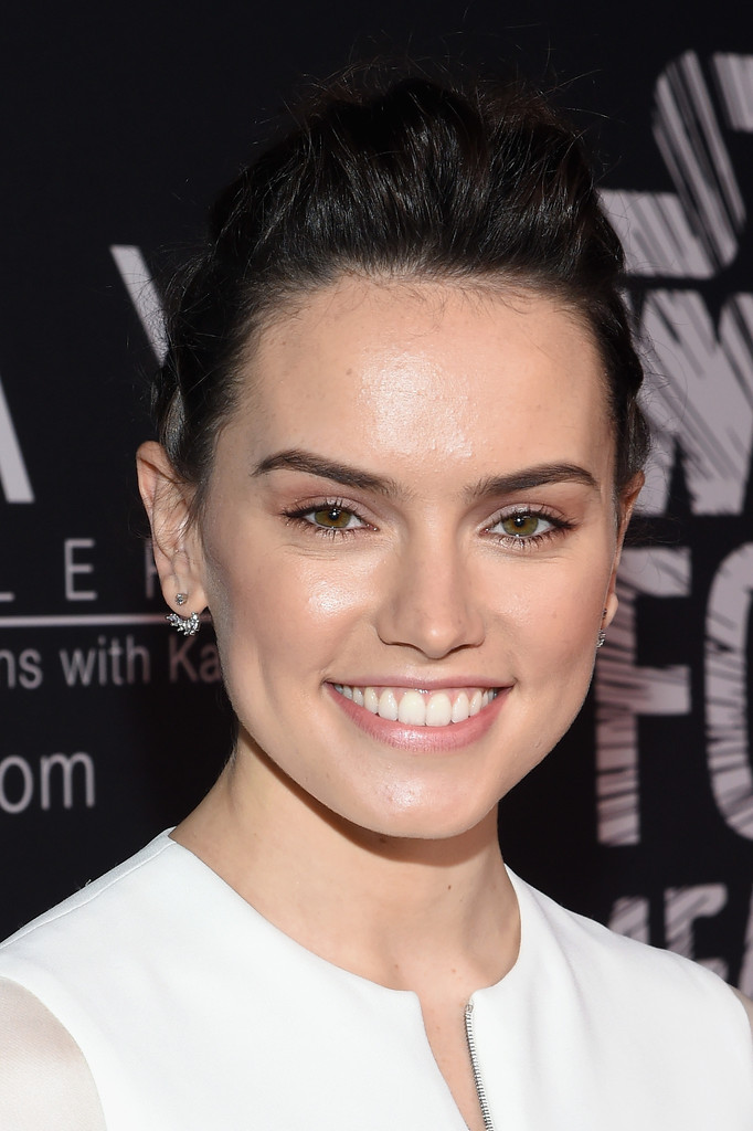 Daisy Ridley Kimdir, Hayatı ve Resimleri