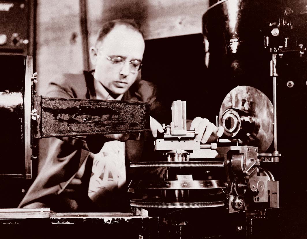 Ad: Clifford Shull.jpg
Gösterim: 385
Boyut: 152.1 KB