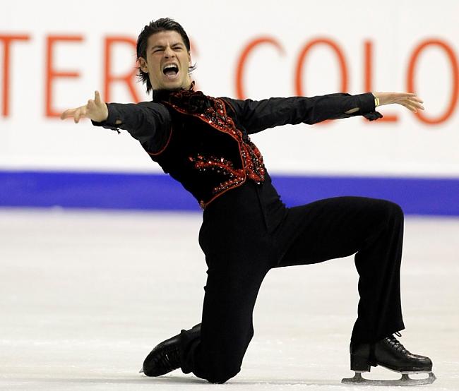 Ad: Stéphane Lambiel.jpg
Gösterim: 377
Boyut: 33.9 KB