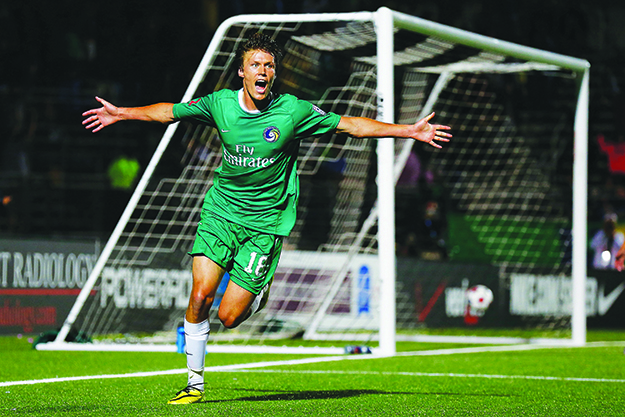 Ad: Mads Stokkelien.jpg
Gösterim: 246
Boyut: 1.01 MB