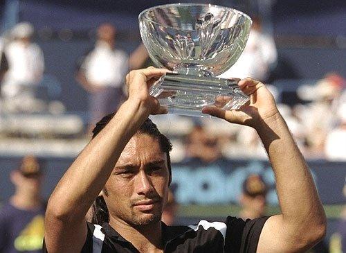 Ad: Marcelo Ríos.jpg
Gösterim: 298
Boyut: 37.9 KB