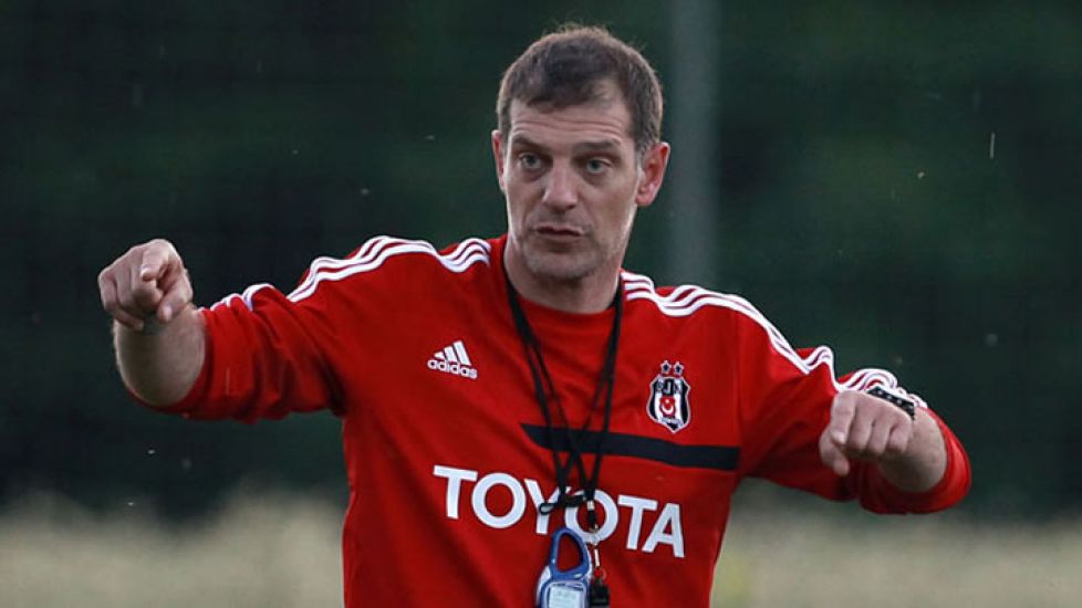 Ad:  Slaven Bilic.jpg
Gsterim: 404
Boyut:  48.8 KB
