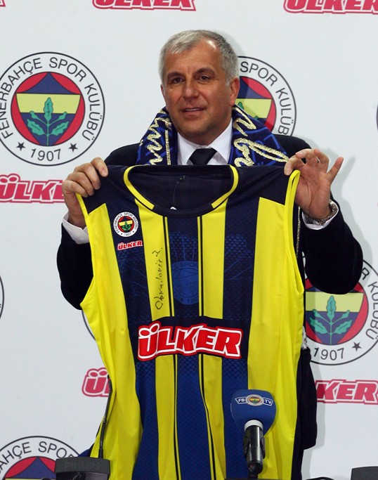 Ad:  Zeljko Obradovic.jpg
Gsterim: 511
Boyut:  101.4 KB
