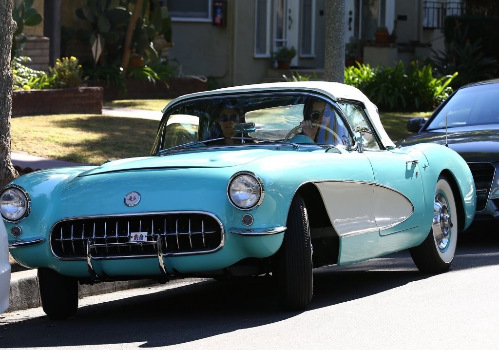 Ad: Kendall+Jenner+Kendall+Jenner+Stops+Friend+ukIhJfLYSFhx.jpg
Gösterim: 652
Boyut: 155.1 KB