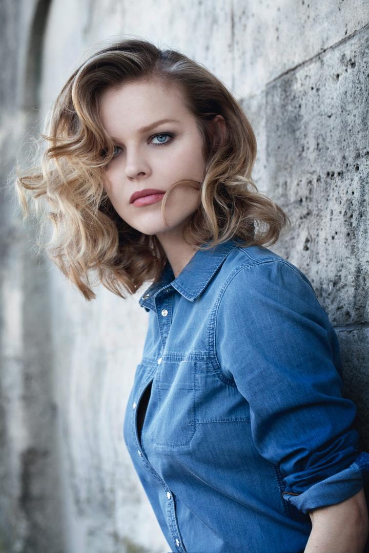 Ad: Eva Herzigova.jpg
Gösterim: 327
Boyut: 99.9 KB