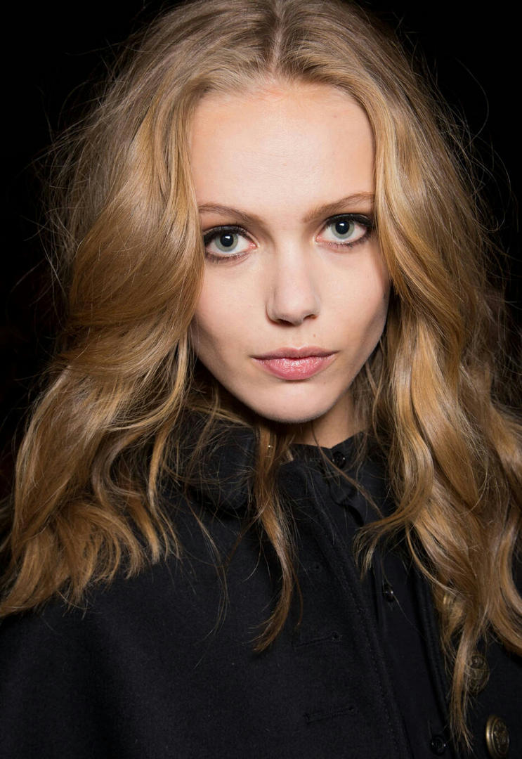 Ad: Frida Gustavsson.jpg
Gösterim: 1080
Boyut: 118.9 KB