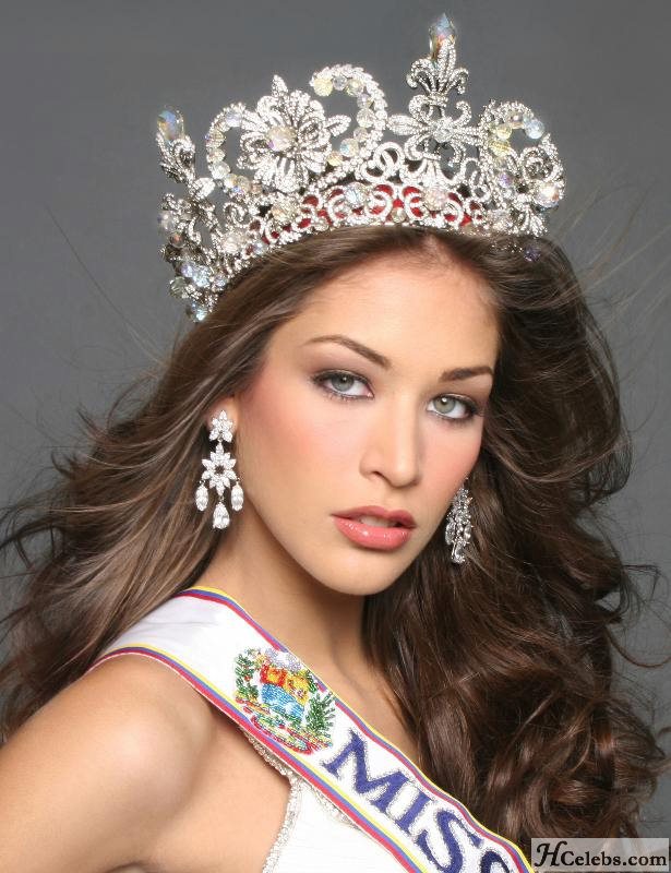 Ad: Dayana Mendoza.jpg
Gösterim: 474
Boyut: 106.6 KB