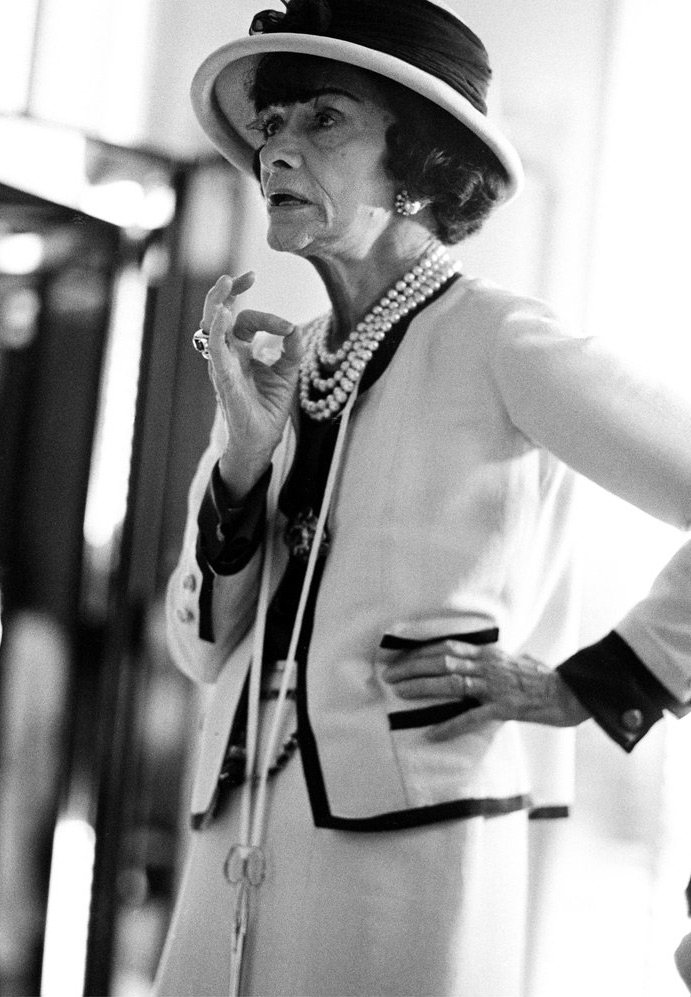 Ad: Gabrielle 'Coco' Chanel3.jpg
Gösterim: 3351
Boyut: 117.8 KB