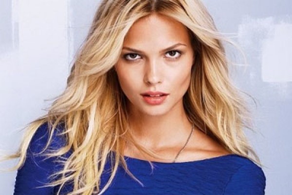 Ad: Katsia Damankova.jpg
Gösterim: 613
Boyut: 54.3 KB