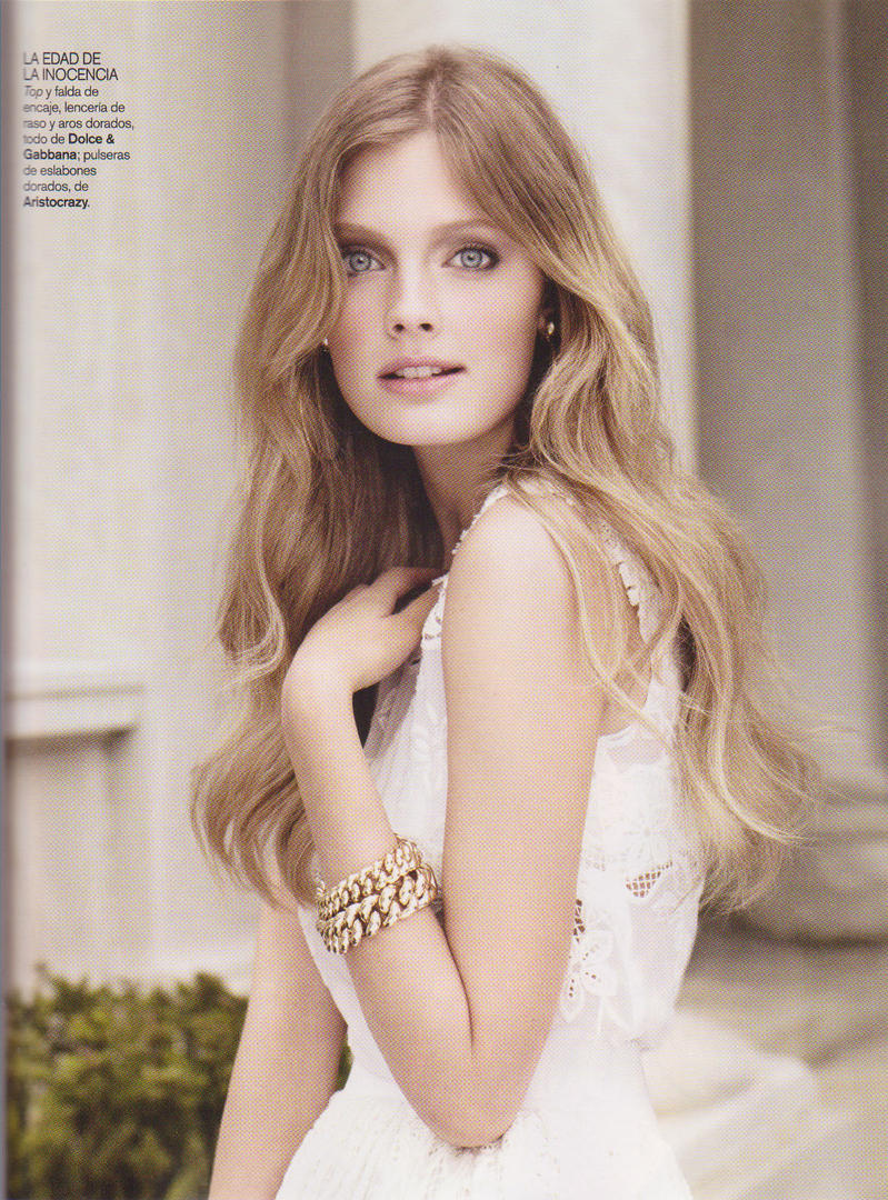 Ad:  Constance Jablonski.jpg
Gsterim: 390
Boyut:  234.1 KB