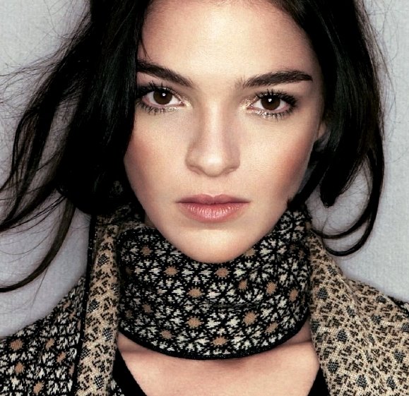 Ad: Mariacarla Boscono.jpg
Gösterim: 944
Boyut: 91.5 KB