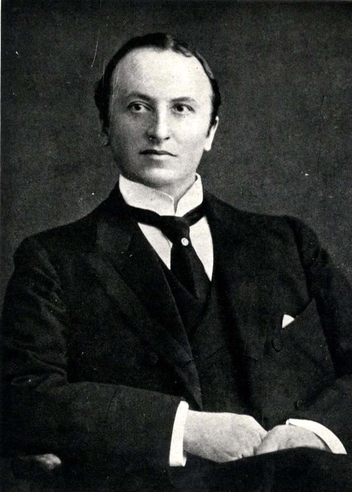 Ad: George Curzon.jpg
Gösterim: 4537
Boyut: 157.6 KB