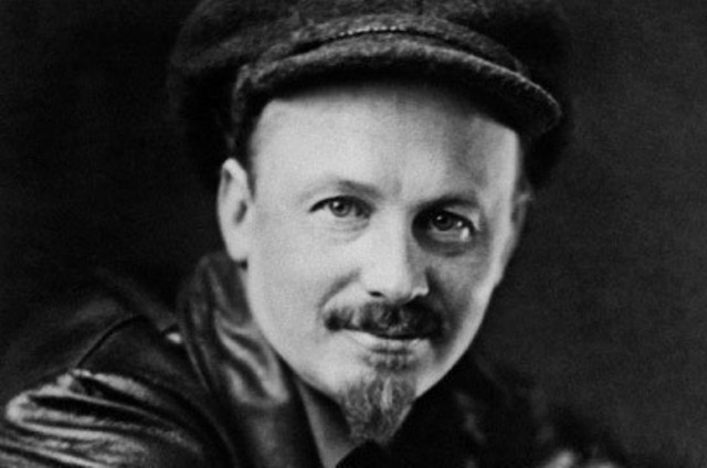 Ad:  Nikolay Buharin.jpg
Gsterim: 455
Boyut:  41.6 KB