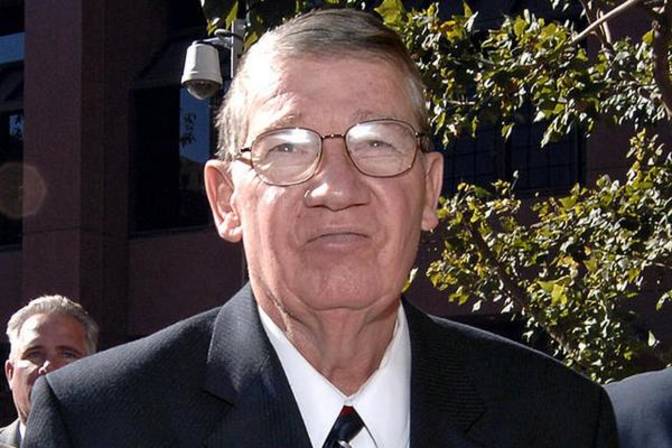 Ad:  Duke Cunningham.jpeg
Gsterim: 694
Boyut:  49.1 KB