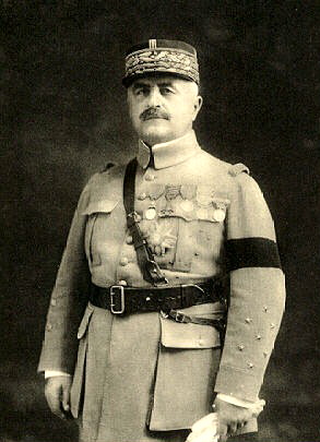 Ad:  Louis Flix Marie Franois Franchet d'Esprey.jpg
Gsterim: 490
Boyut:  38.4 KB