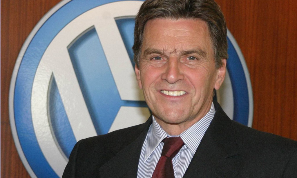 Ad: Viktor Klima.jpg
Gösterim: 636
Boyut: 163.5 KB