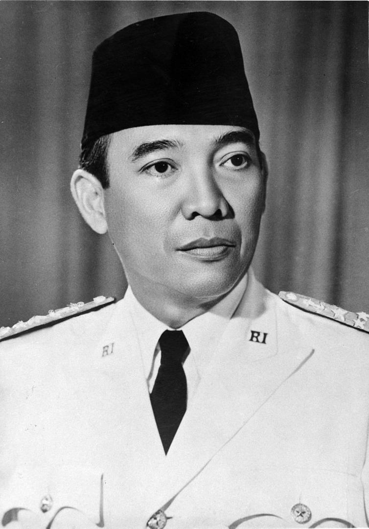 Ad: Sukarno.jpg
Gösterim: 114
Boyut: 85.2 KB