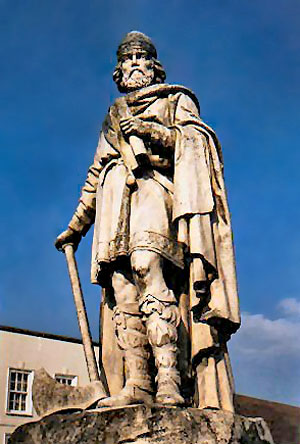 Ad:  Byk Alfred (Alfred the Great)1.jpg
Gsterim: 625
Boyut:  39.8 KB