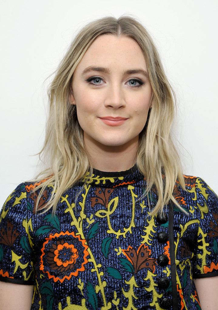 Ad:  Saoirse+Ronan+Burberry+Fox+Searchlight+Pictures+4w3TU-9frHvx.jpg
Gsterim: 510
Boyut:  323.2 KB