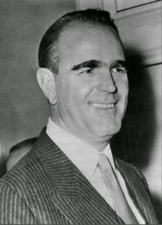 Ad: Konstantin Karamanlis3.jpg
Gösterim: 580
Boyut: 20.9 KB