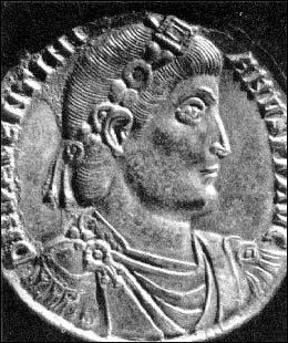 Ad:  Valentinian I1.jpg
Gsterim: 125
Boyut:  41.1 KB