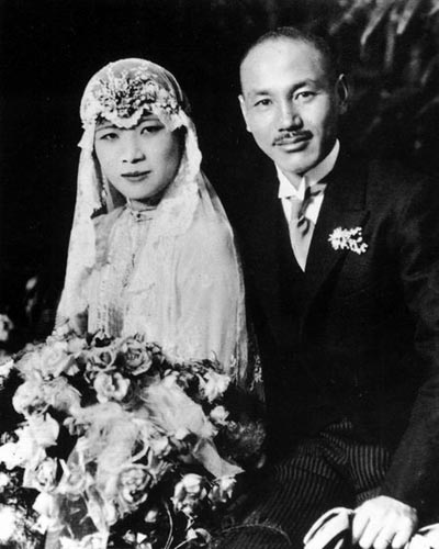 Ad: Chiang Kai-shek1.jpg
Gösterim: 859
Boyut: 51.9 KB