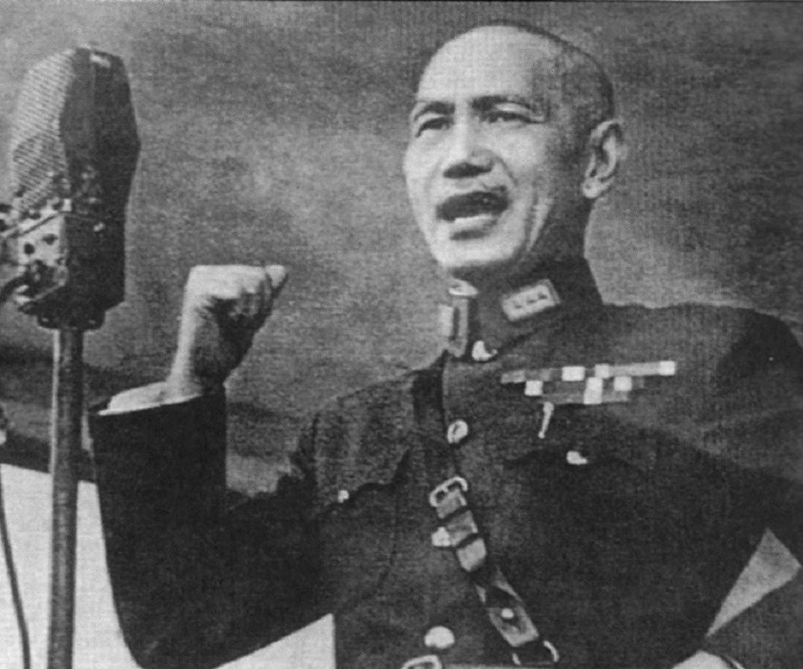 Ad:  Chiang Kai-shek2.jpg
Gsterim: 2298
Boyut:  200.1 KB