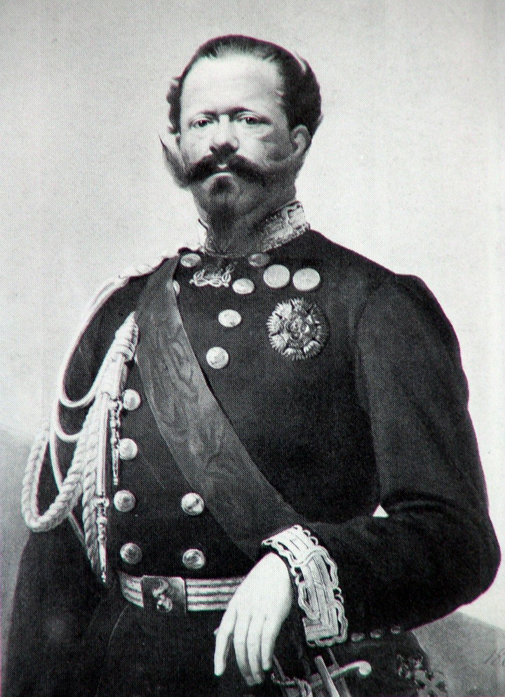 Ad: Victor Emmanuel II.jpg
Gösterim: 6294
Boyut: 305.8 KB